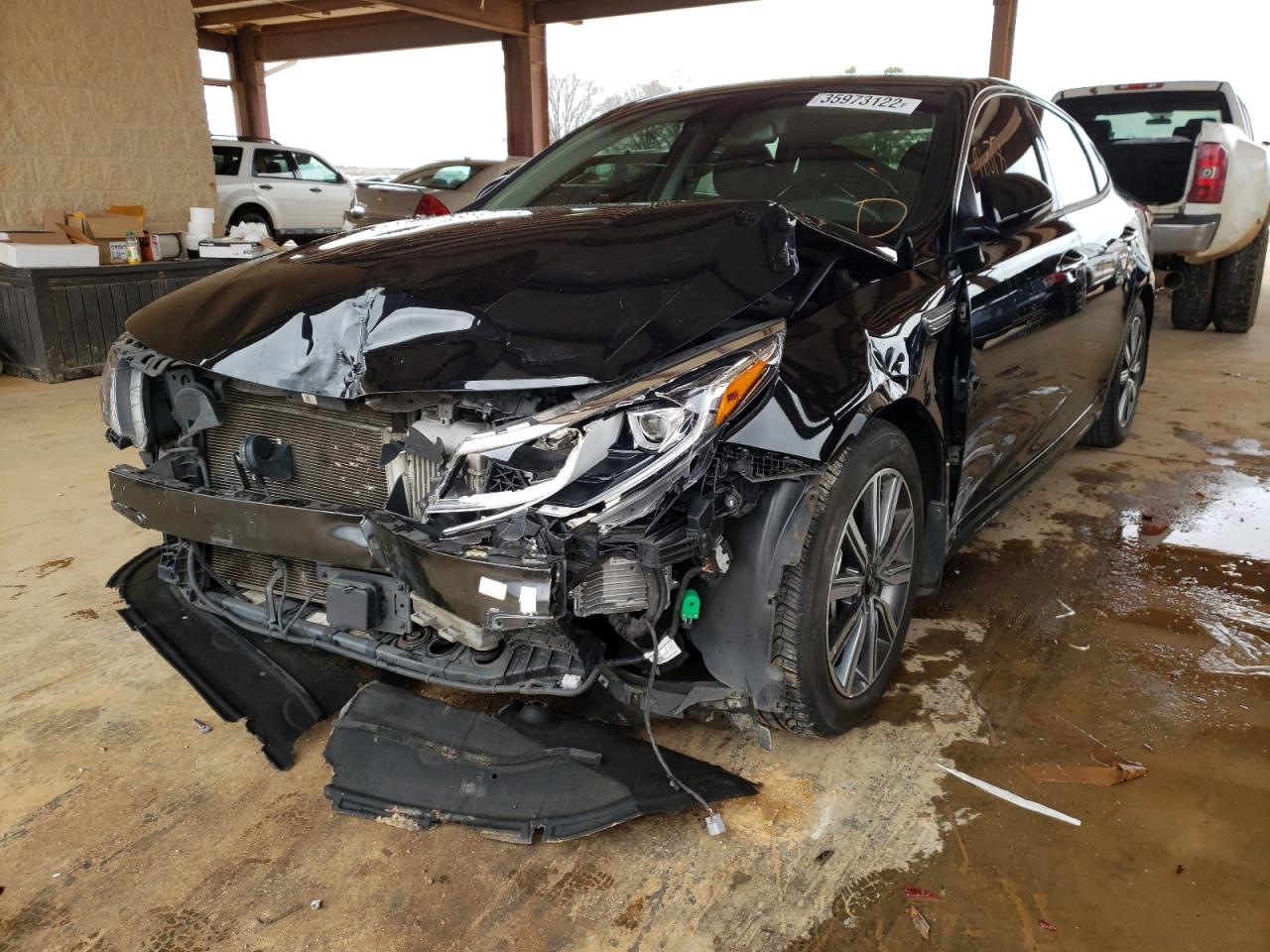 Photo 2 from auction – 2019 KIA OPTIMA EX with VIN 5XXGU4L14KG297418