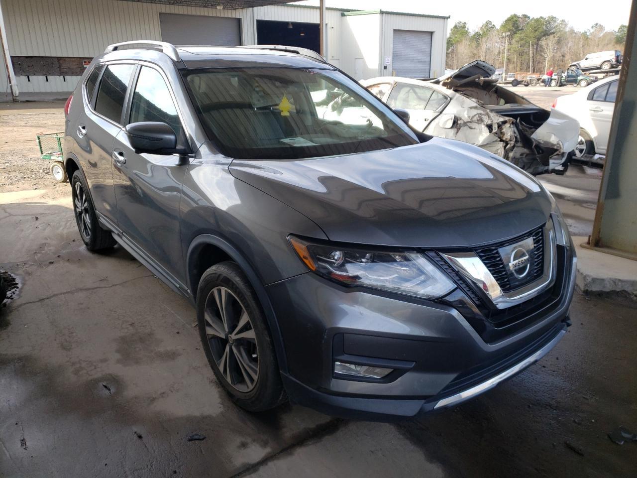Photo 1 from auction – 2017 NISSAN ROGUE S with VIN JN8AT2MV3HW250049
