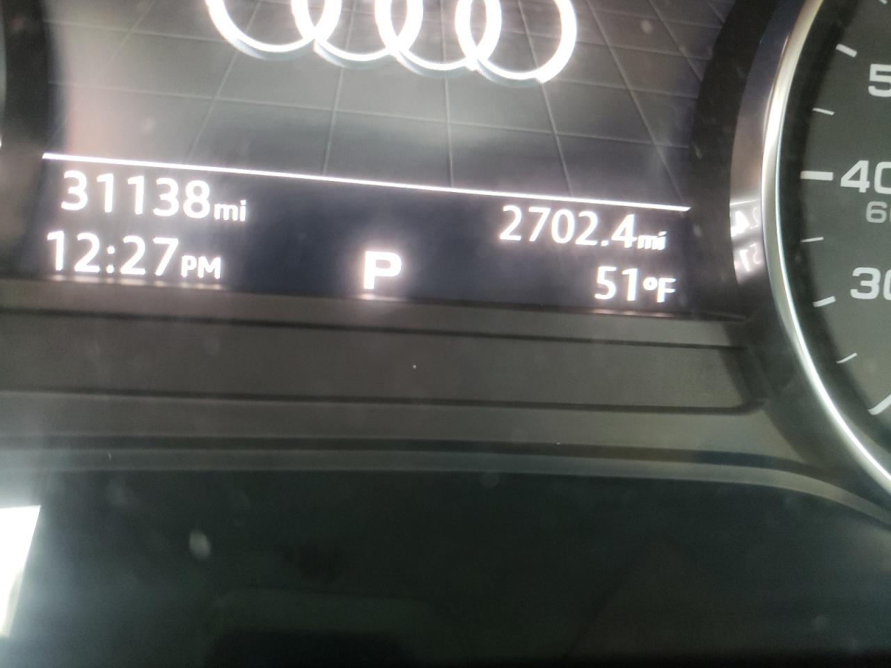 Photo 8 from auction – 2019 AUDI A4 PREMIUM with VIN WAUDNAF47KA051525