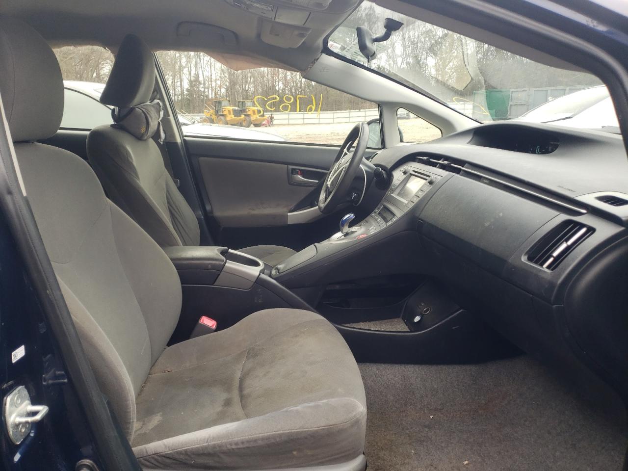 Фото 5 с аукциона – 2012 TOYOTA PRIUS с VIN JTDKN3DU7C0334121