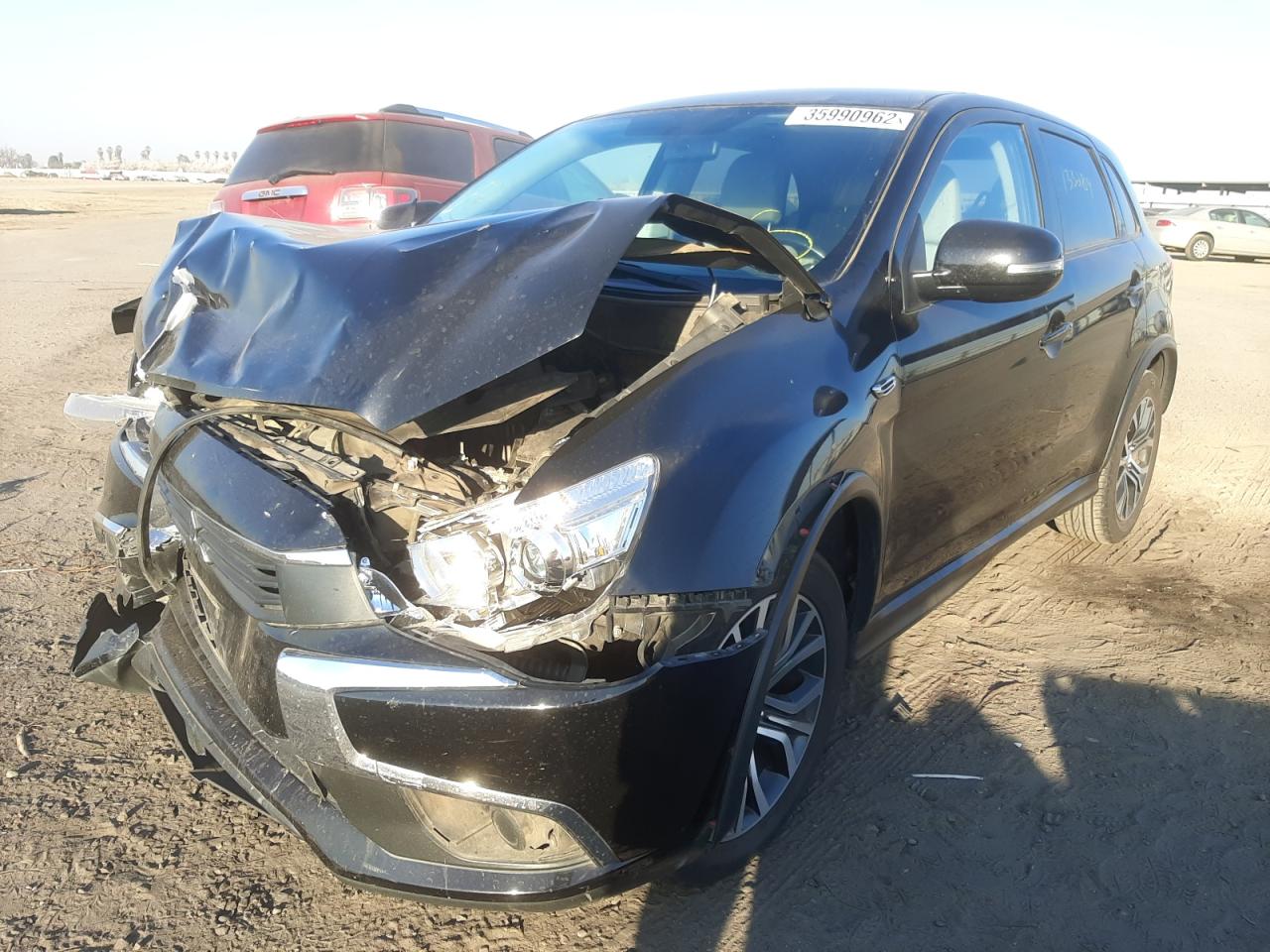 Photo 2 from auction – 2017 MITSUBISHI OUTLANDER with VIN JA4AP3AU9HZ061545