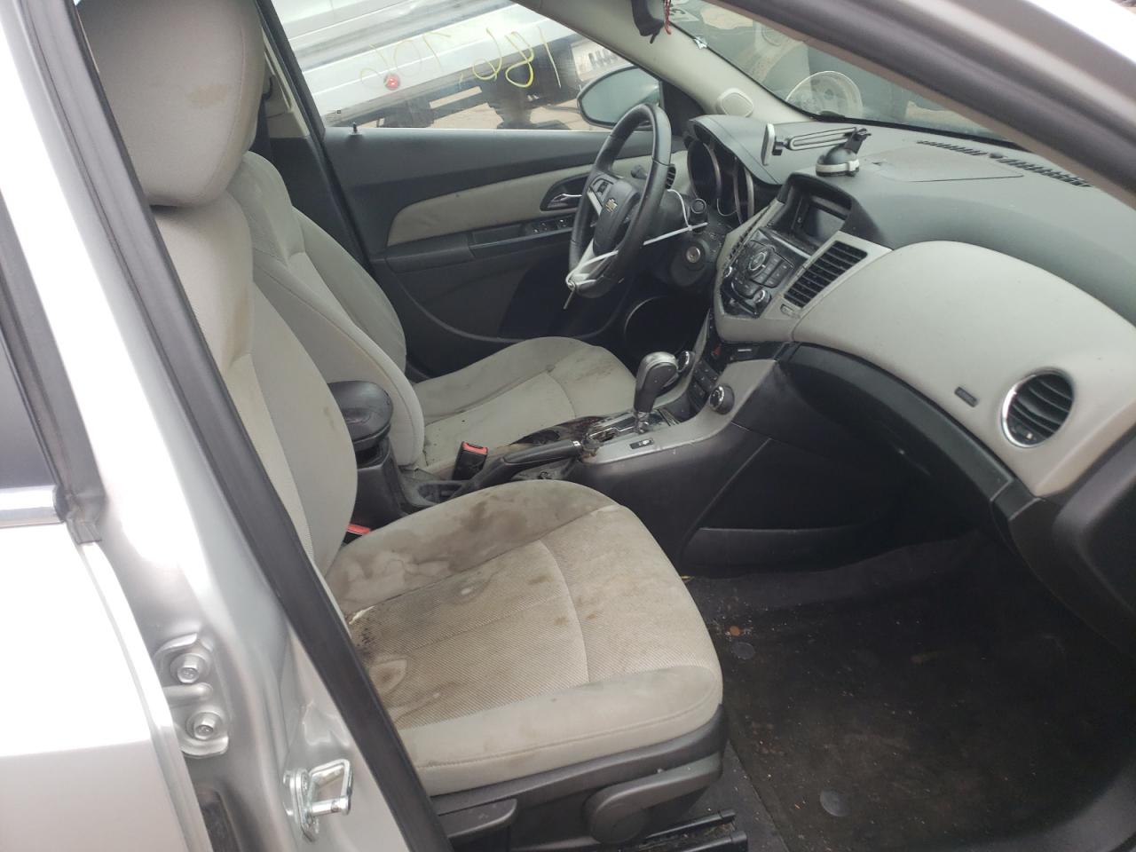 Photo 5 from auction – 2011 CHEVROLET CRUZE LT with VIN 1G1PF5S96B7120331