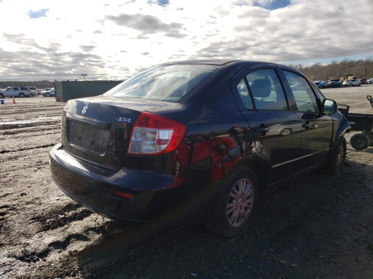 Zdjęcie 4 z aukcji – 2012 SUZUKI SX4 LE z VIN JS2YC5A38C6305639