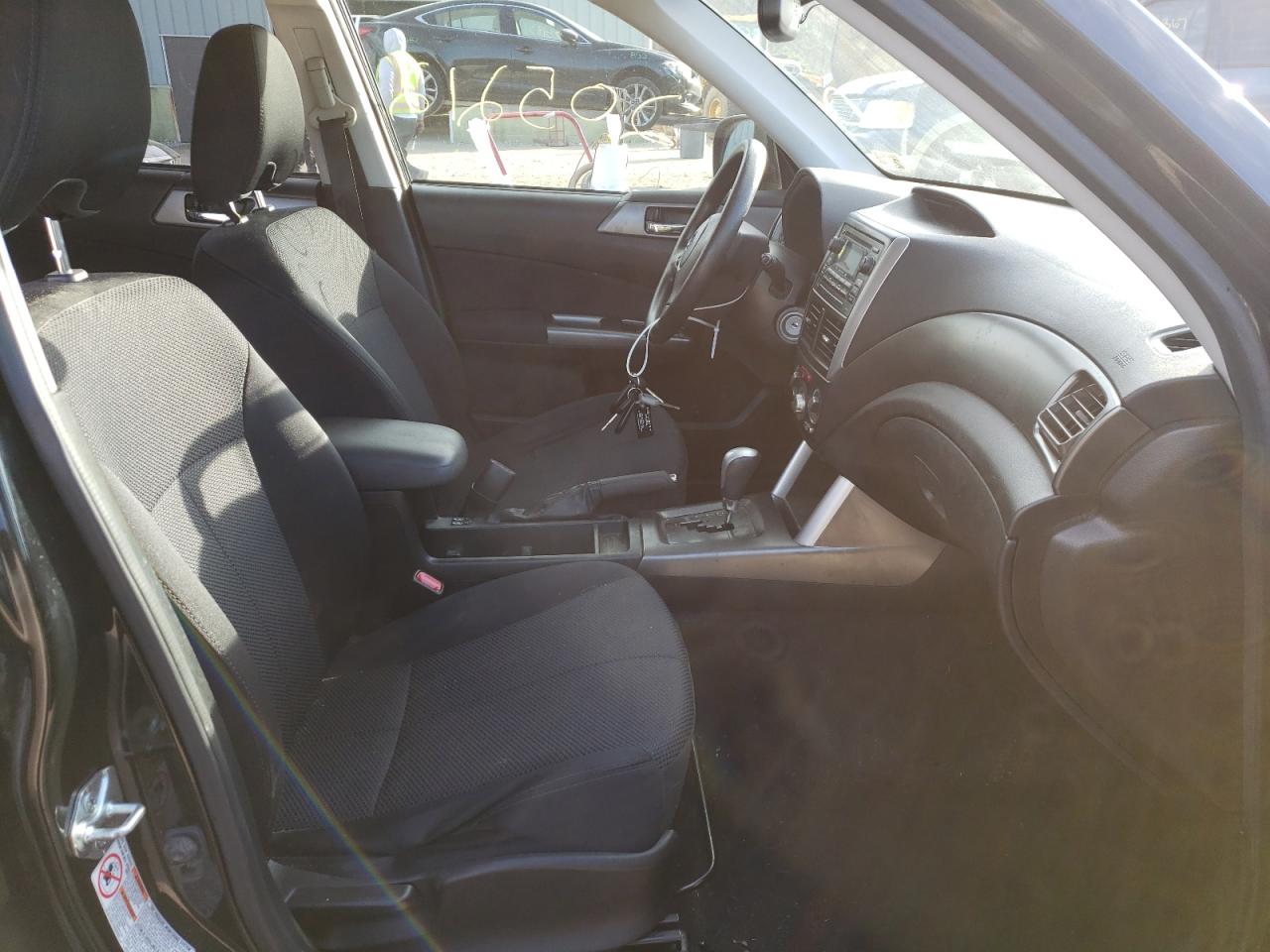 Photo 5 from auction – 2011 SUBARU FORESTER 2 with VIN JF2SHADCXBH772586