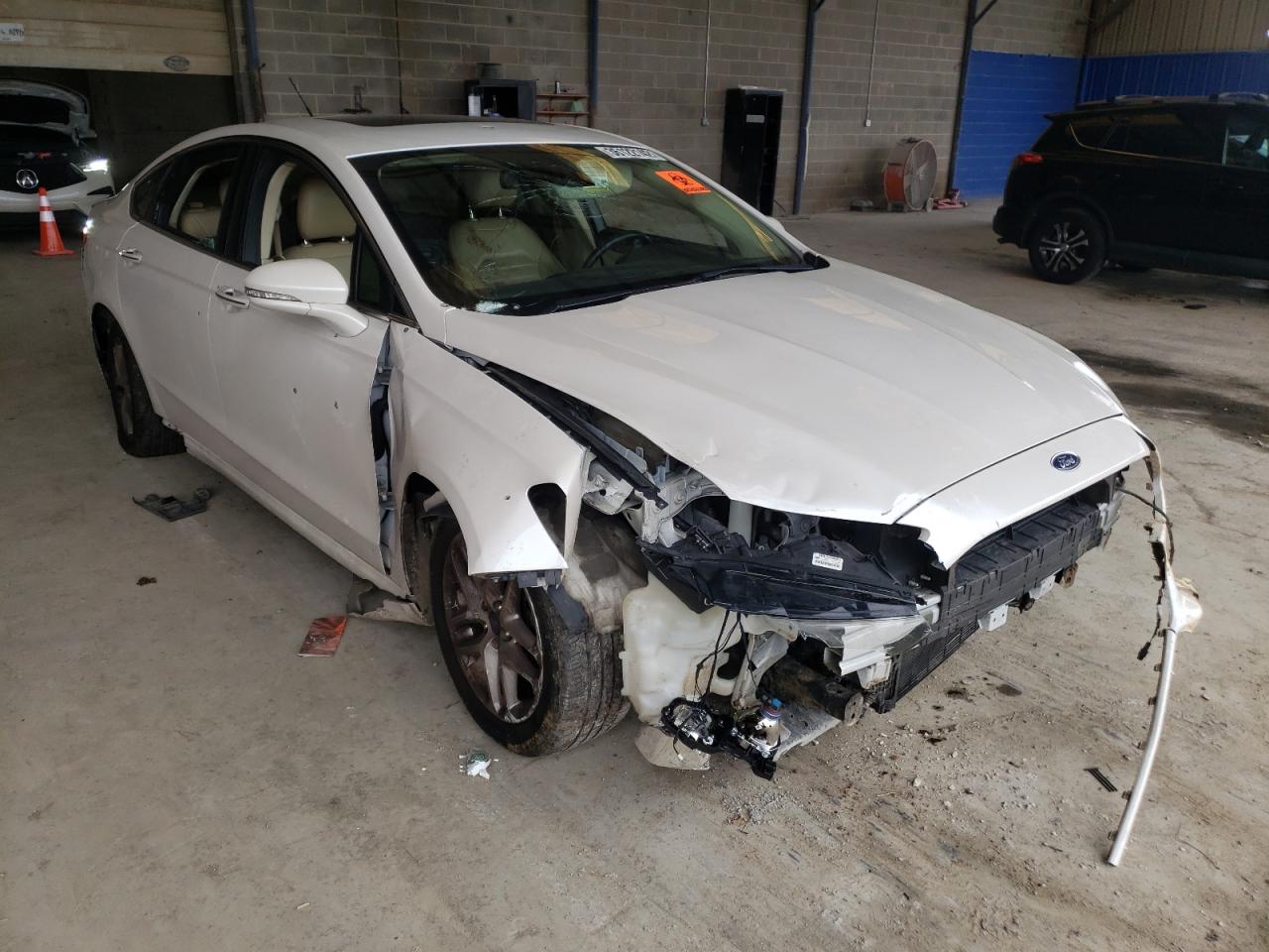 FORD FUSION SE 2014 with VIN 3FA6P0HD2ER324402 - Photo from auction