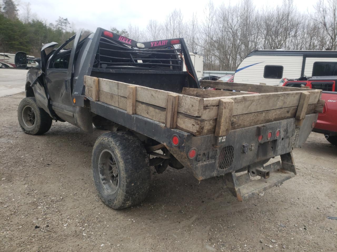 Photo 3 from auction – 2002 FORD F350 SRW S with VIN 1FTSW31F02ED50746