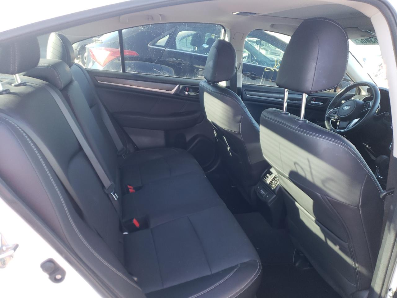 Photo 6 from auction – 2018 SUBARU LEGACY 2.5 with VIN 4S3BNAN6XJ3024125