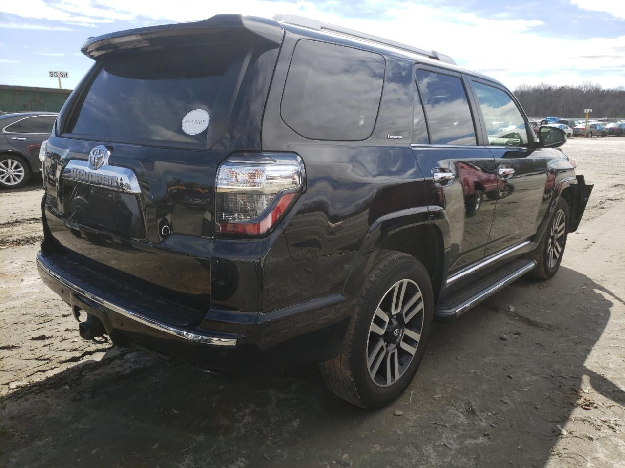 Photo 4 from auction – 2017 TOYOTA 4RUNNER SR with VIN JTEBU5JR7H5428083