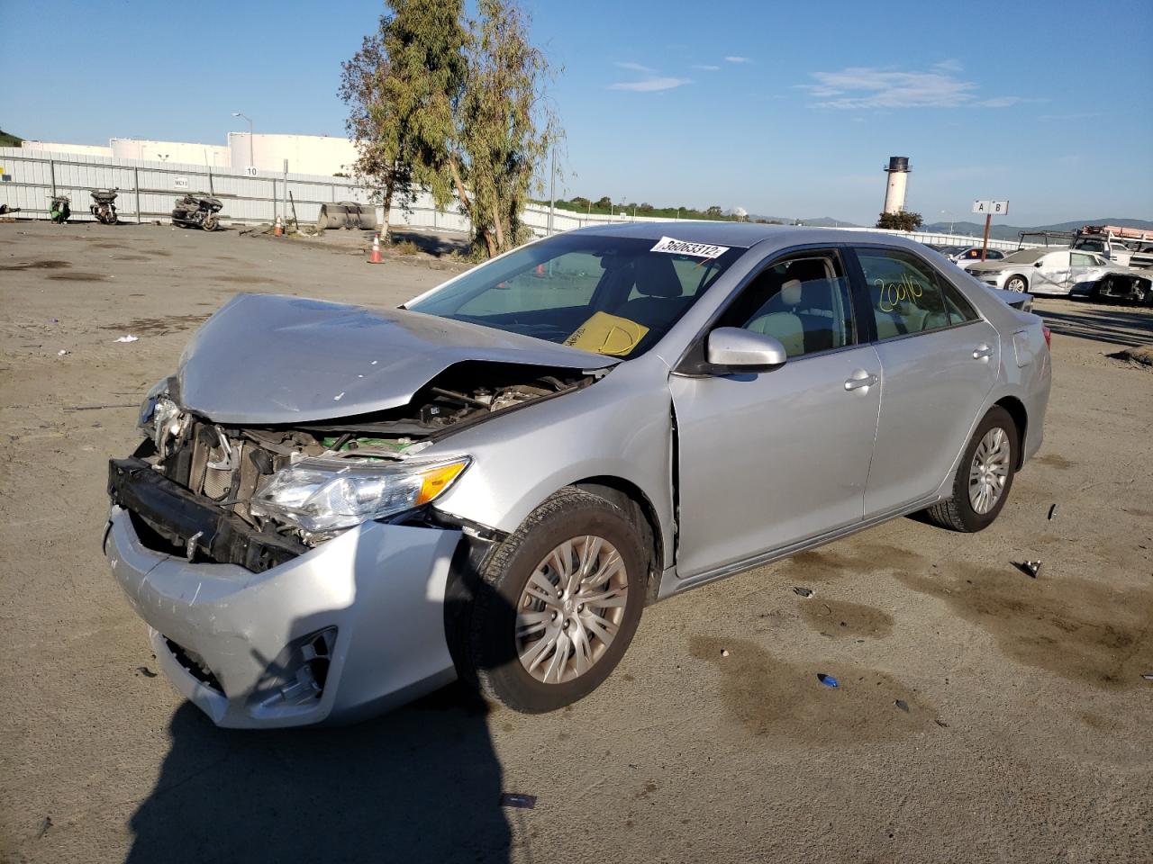 Photo 2 from auction – 2014 TOYOTA CAMRY L with VIN 4T1BF1FKXEU398044