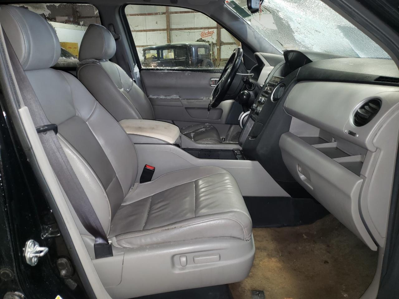 Photo 5 from auction – 2013 HONDA PILOT EXL with VIN 5FNYF4H53DB054473