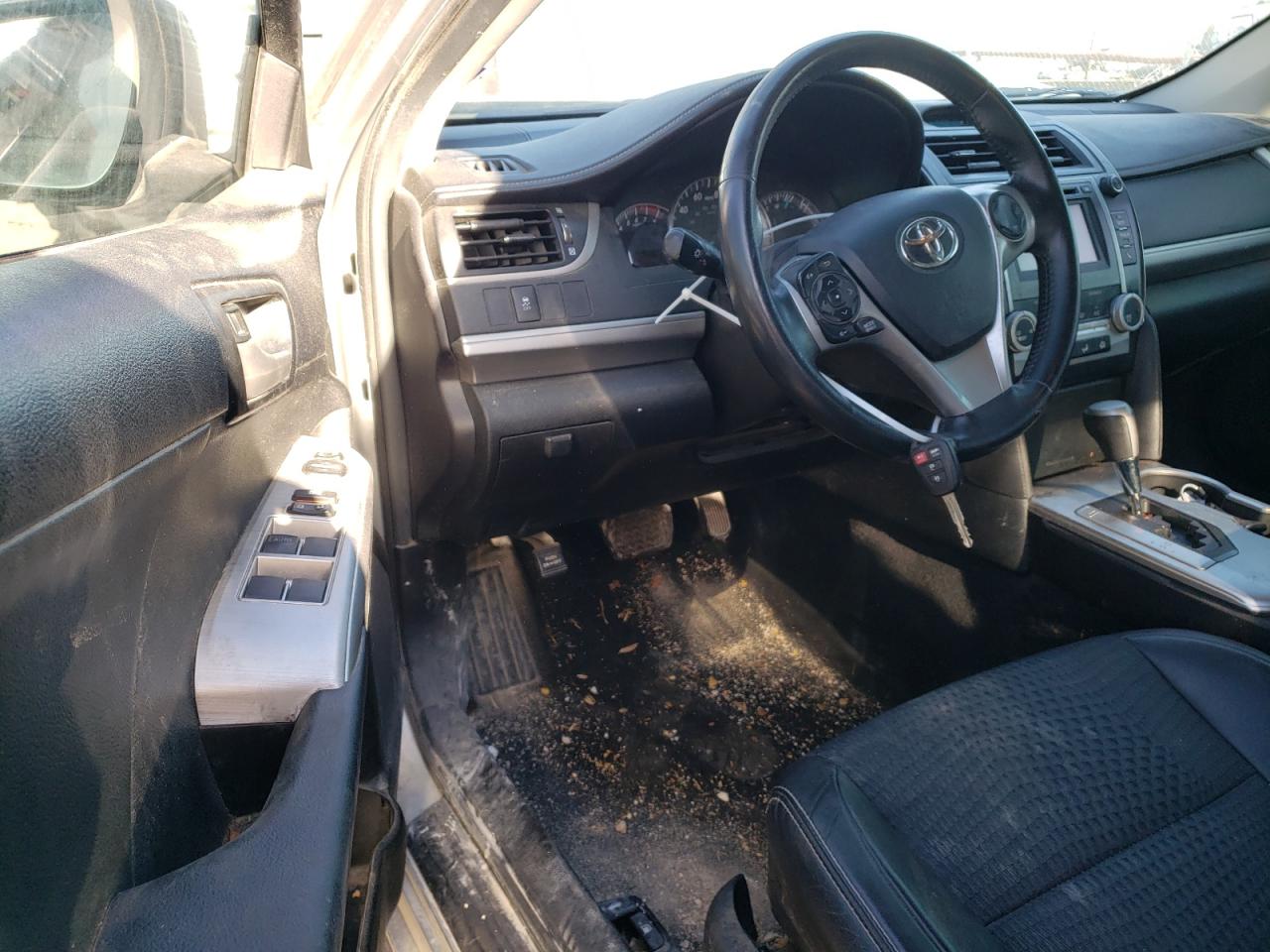 Photo 9 from auction – 2014 TOYOTA CAMRY L with VIN 4T1BF1FK8EU850640