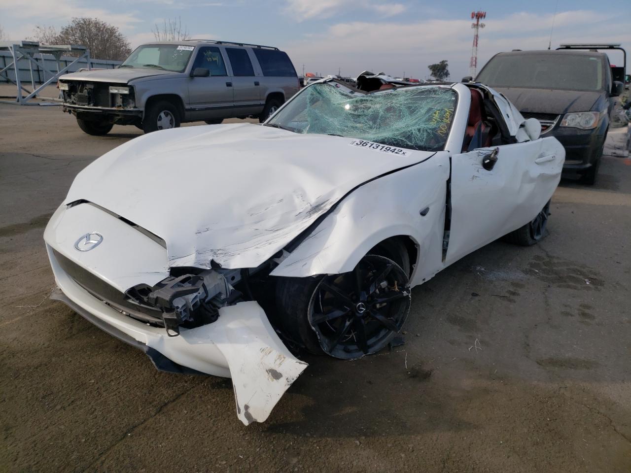 Photo 2 from auction – 2020 MAZDA MX-5 MIATA with VIN JM1NDAJ77L0417874