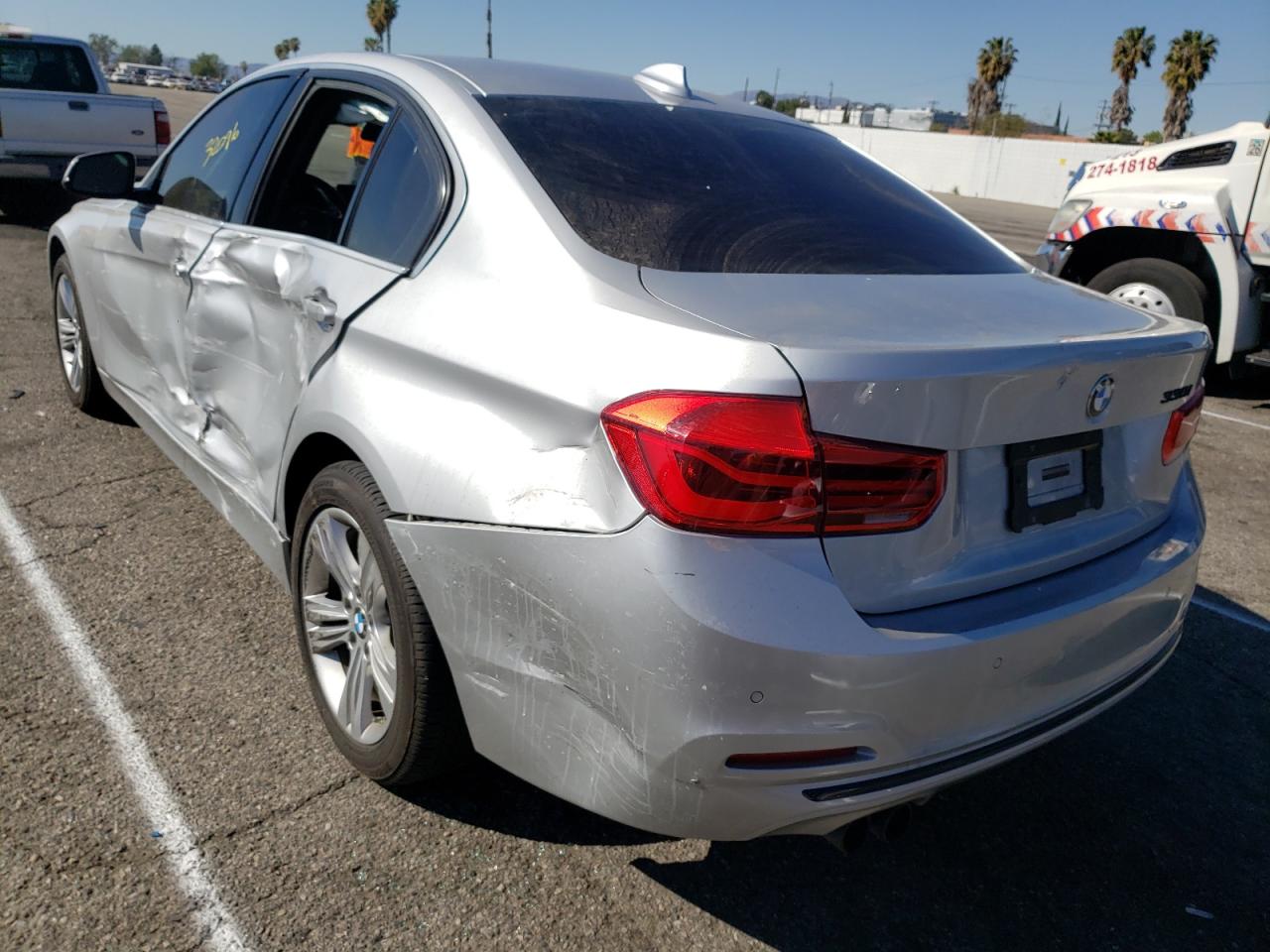 Photo 3 from auction – 2017 BMW 330 I with VIN WBA8B9G57HNU49495
