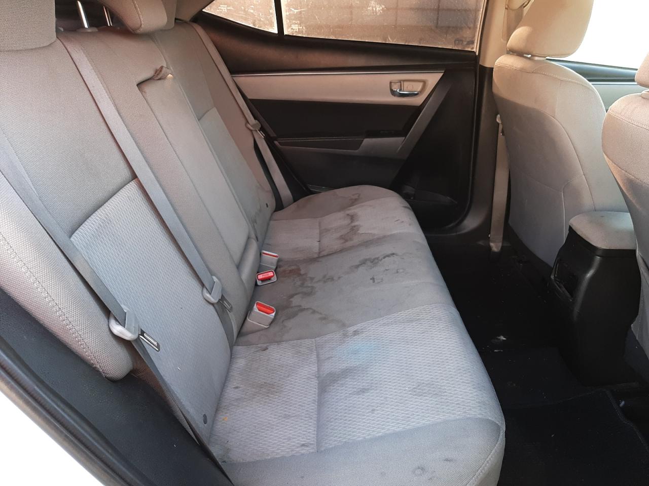 Photo 6 from auction – 2015 TOYOTA COROLLA L with VIN 5YFBURHE8FP334471
