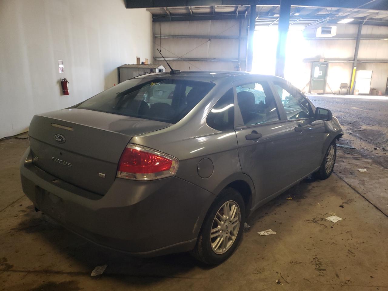 Photo 4 from auction – 2009 FORD FOCUS with VIN 1FAHP35N19W145603