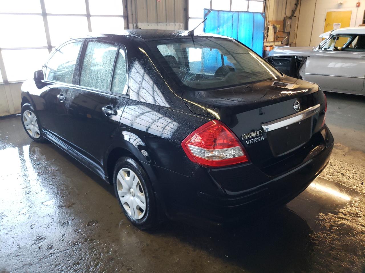 Zdjęcie 3 z aukcji – 2011 NISSAN VERSA S z VIN 3N1BC1AP9BL468478