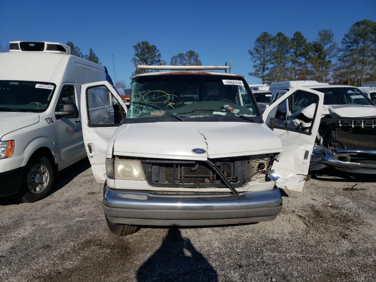Photo 9 from auction – 2002 FORD ECONOLINE with VIN 1FTNS24L12HA88481