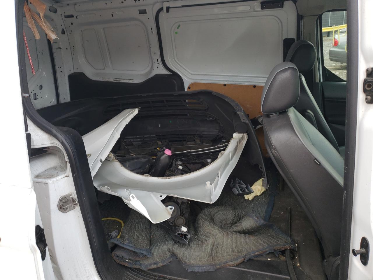 Photo 6 from auction – 2015 FORD TRANSIT CO with VIN NM0LS7E77F1205403