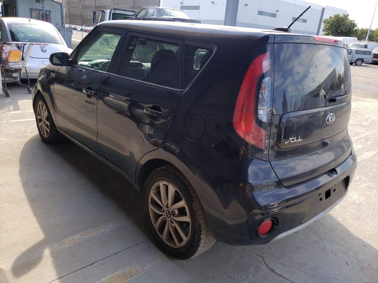 Photo 3 from auction – 2019 KIA SOUL + with VIN KNDJP3A53K7689585