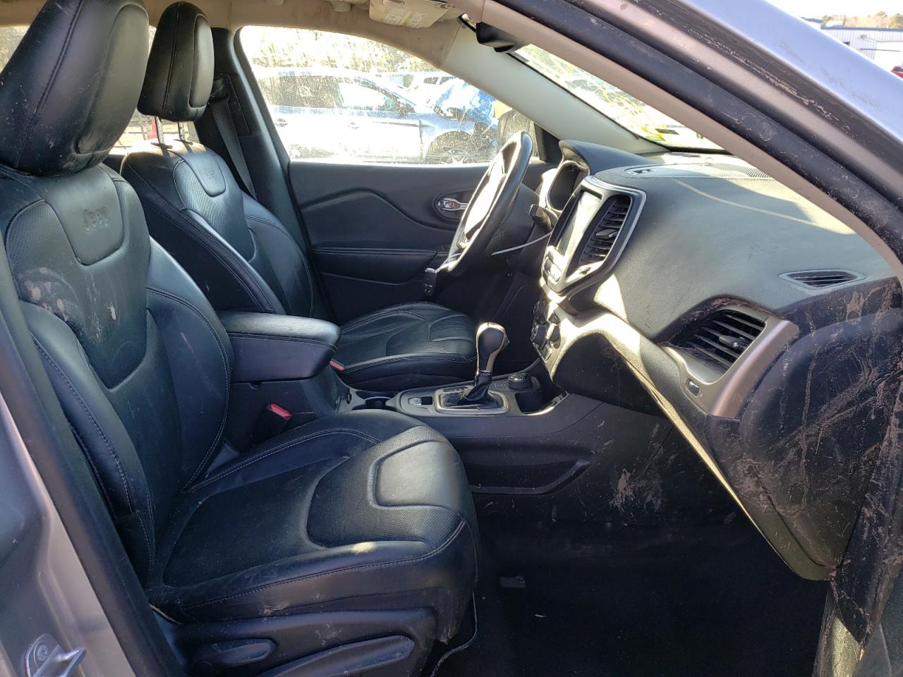 Photo 5 from auction – 2014 JEEP CHEROKEE L with VIN 1C4PJMDS8EW300629