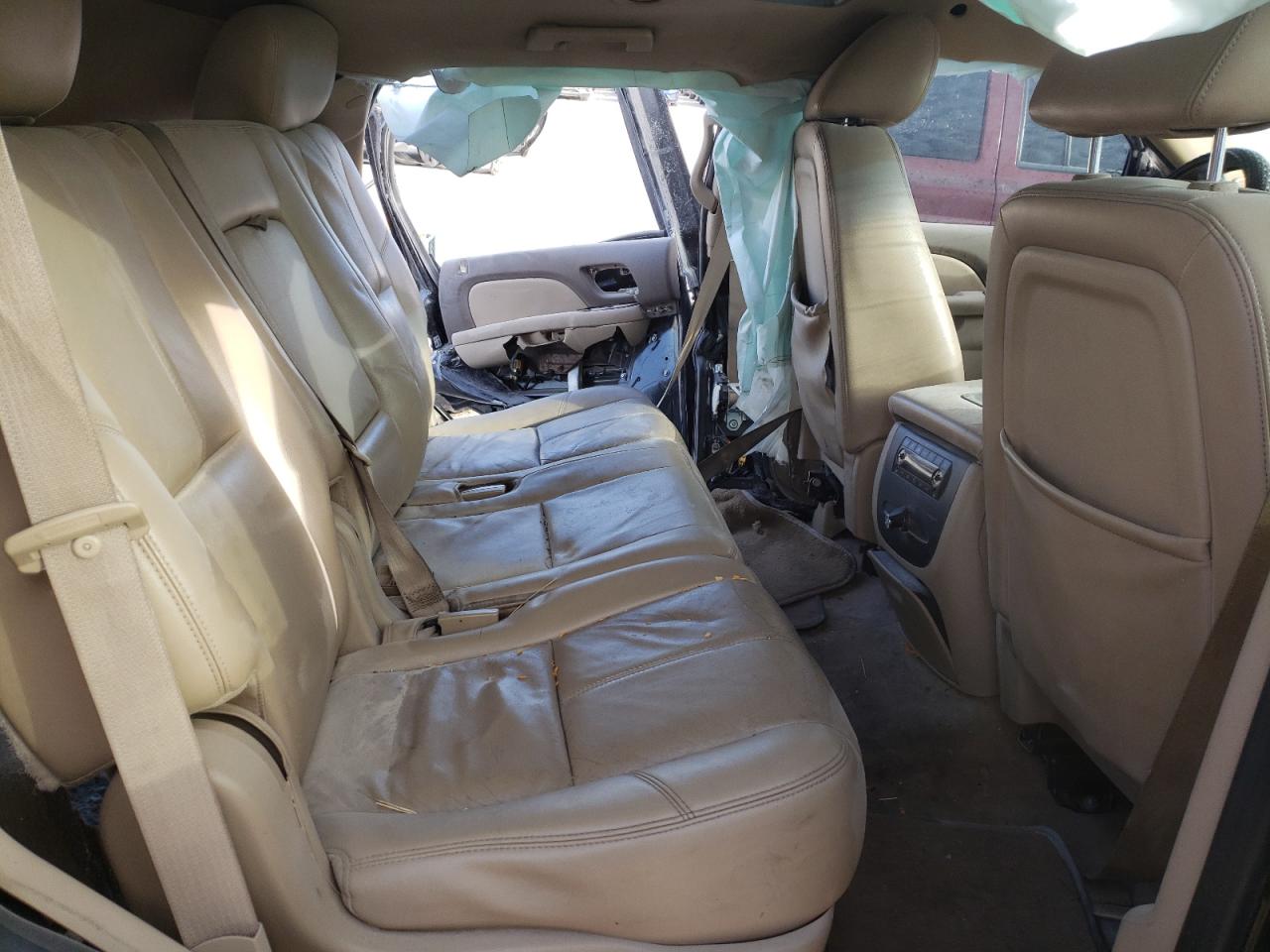 Photo 6 from auction – 2011 GMC YUKON SLT with VIN 1GKS2CE05BR344598