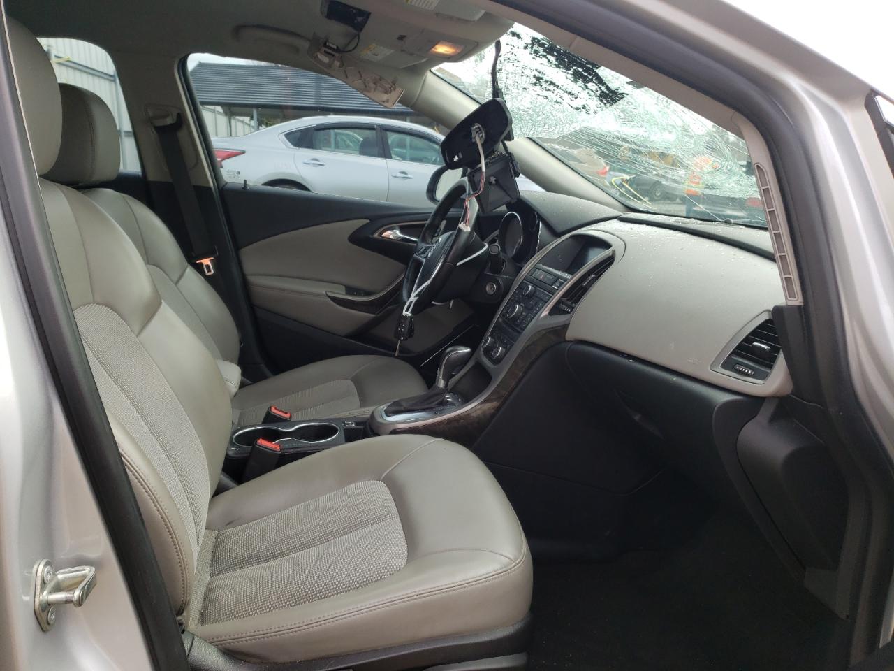 Photo 5 from auction – 2014 BUICK VERANO CON with VIN 1G4PR5SK4E4242558