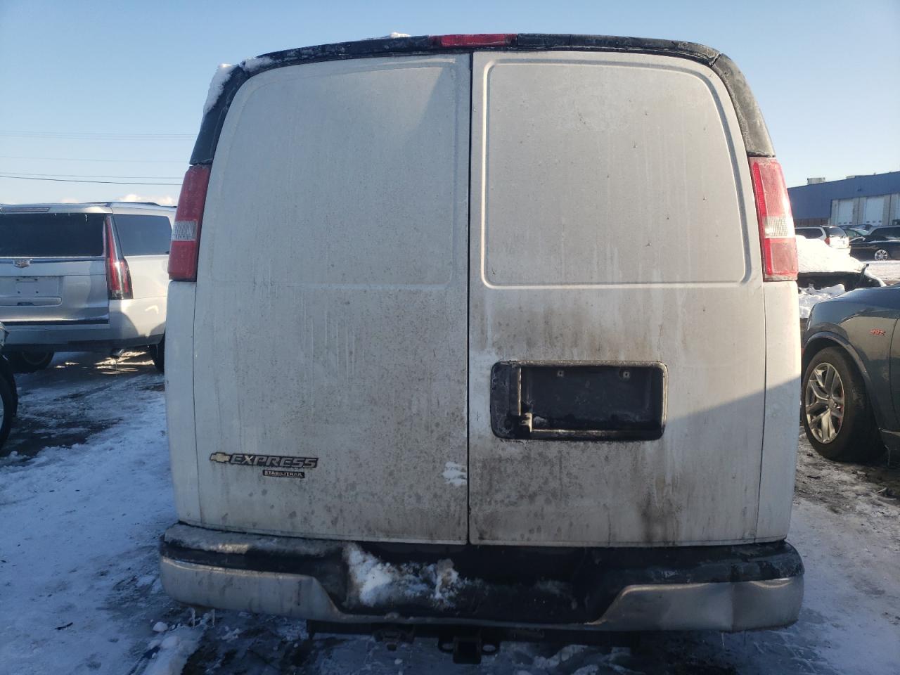 Photo 6 from auction – 2016 CHEVROLET EXPRESS G2 with VIN 1GCWGBFG9G1332819