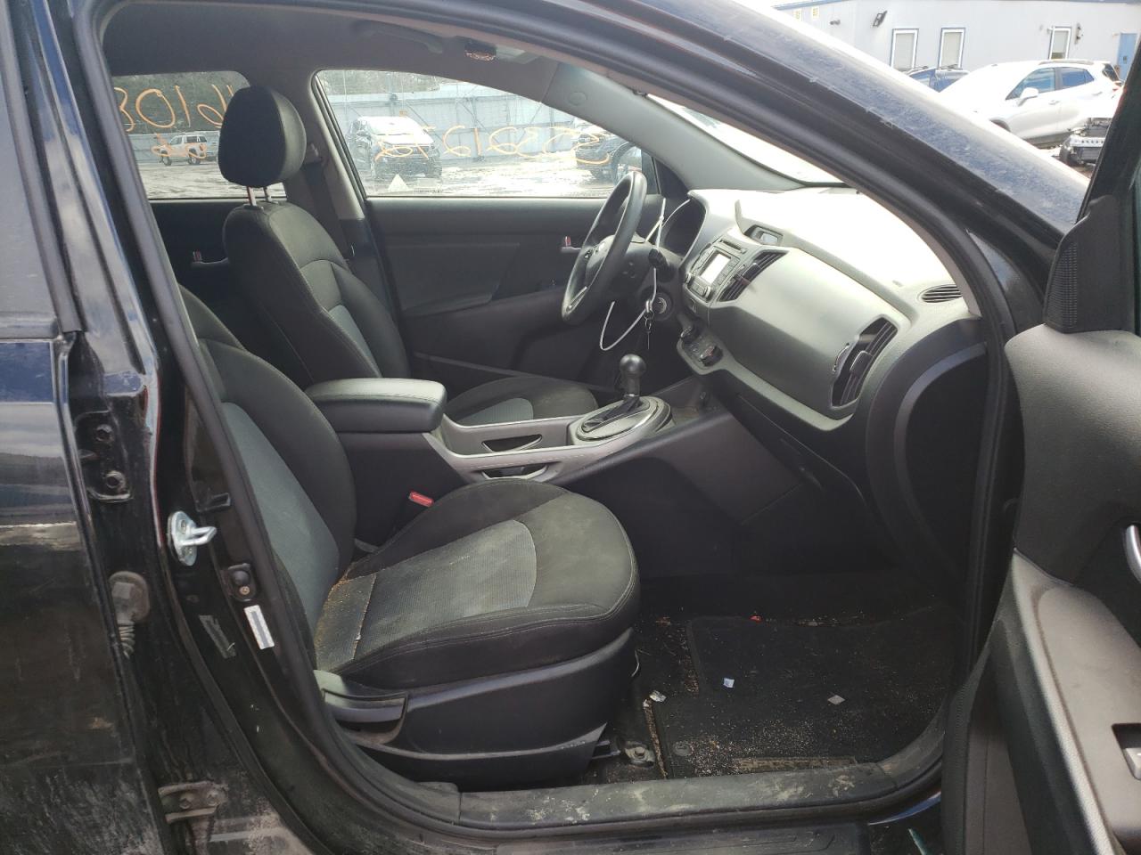 Photo 5 from auction – 2014 KIA SPORTAGE B with VIN KNDPB3AC0E7656961
