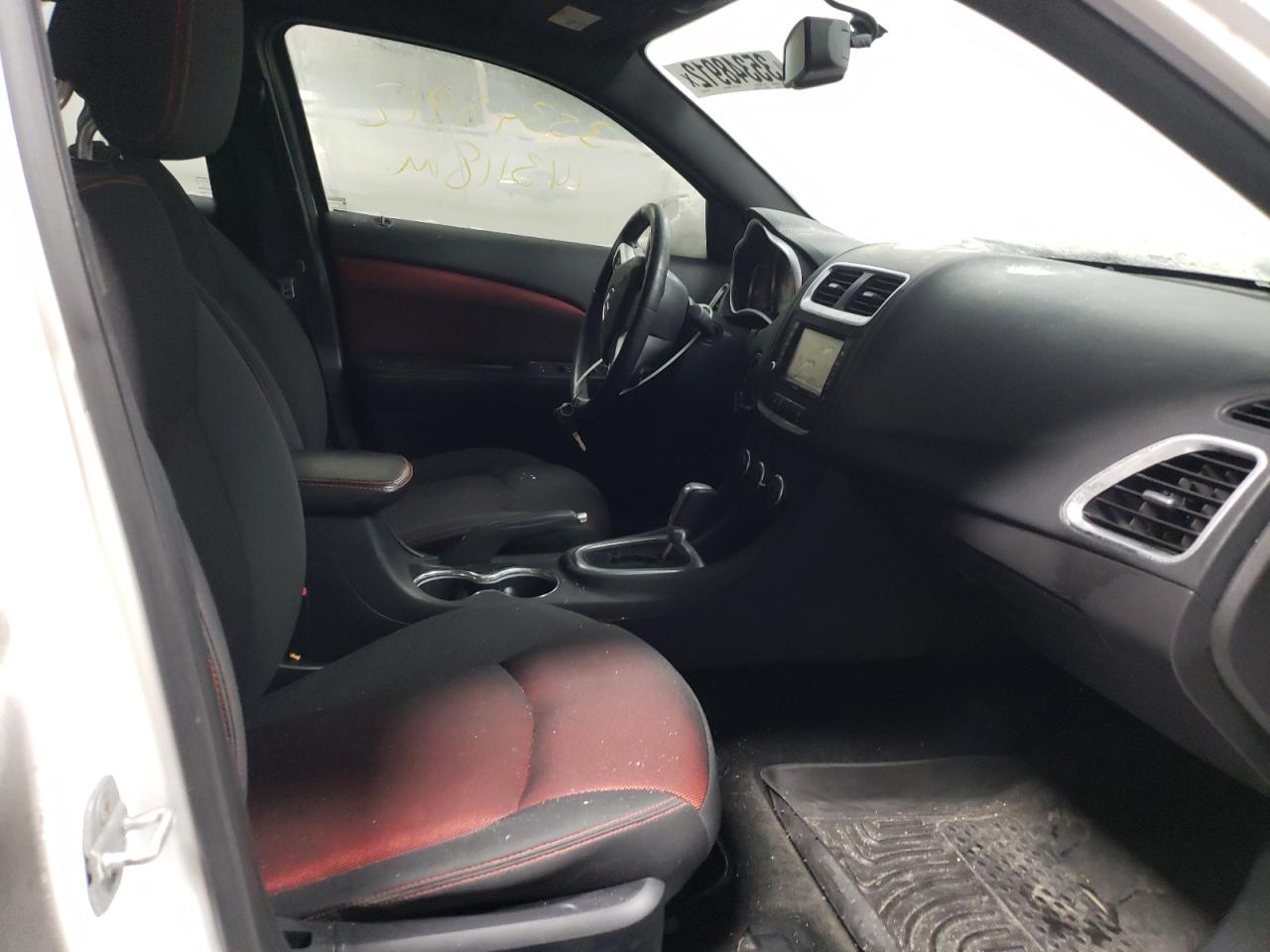 Photo 5 from auction – 2012 DODGE AVENGER SX with VIN 1C3CDZEG1CN287176