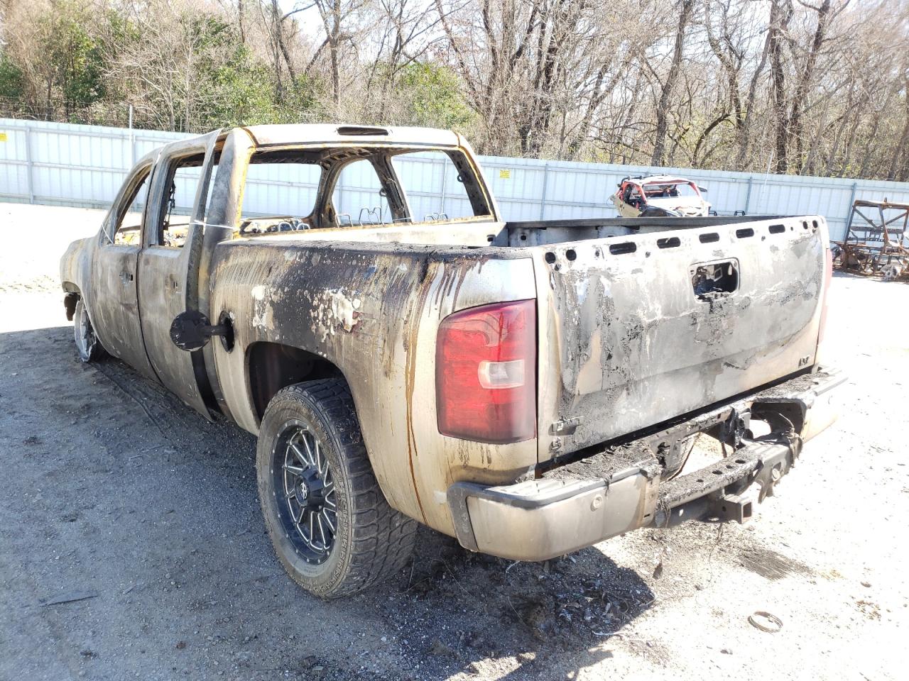 Photo 3 from auction – 2008 CHEVROLET SILVERADO with VIN 3GCEK13338G271623