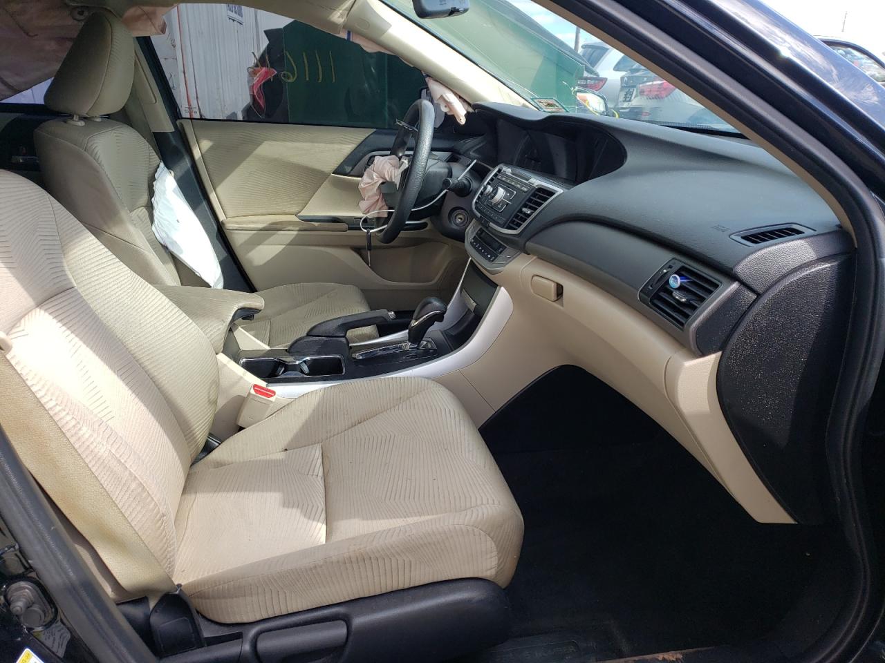 Photo 5 from auction – 2014 HONDA ACCORD LX with VIN 1HGCR2F37EA261225