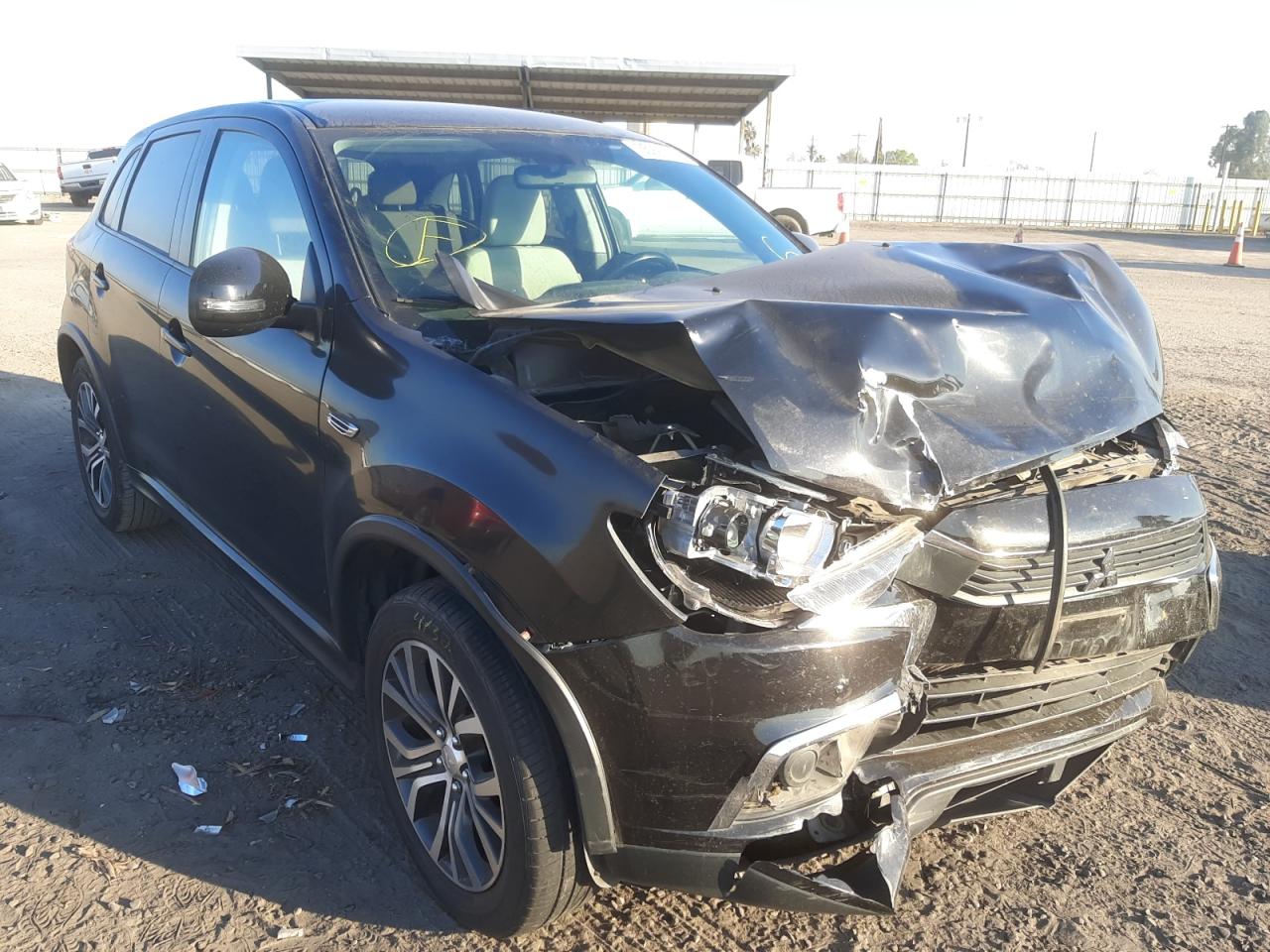 MITSUBISHI OUTLANDER 2017 with VIN JA4AP3AU9HZ061545 - Photo from auction