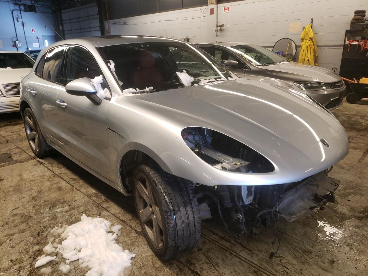 PORSCHE MACAN TURB 2016 with VIN WP1AF2A50GLB93914 - Photo from auction