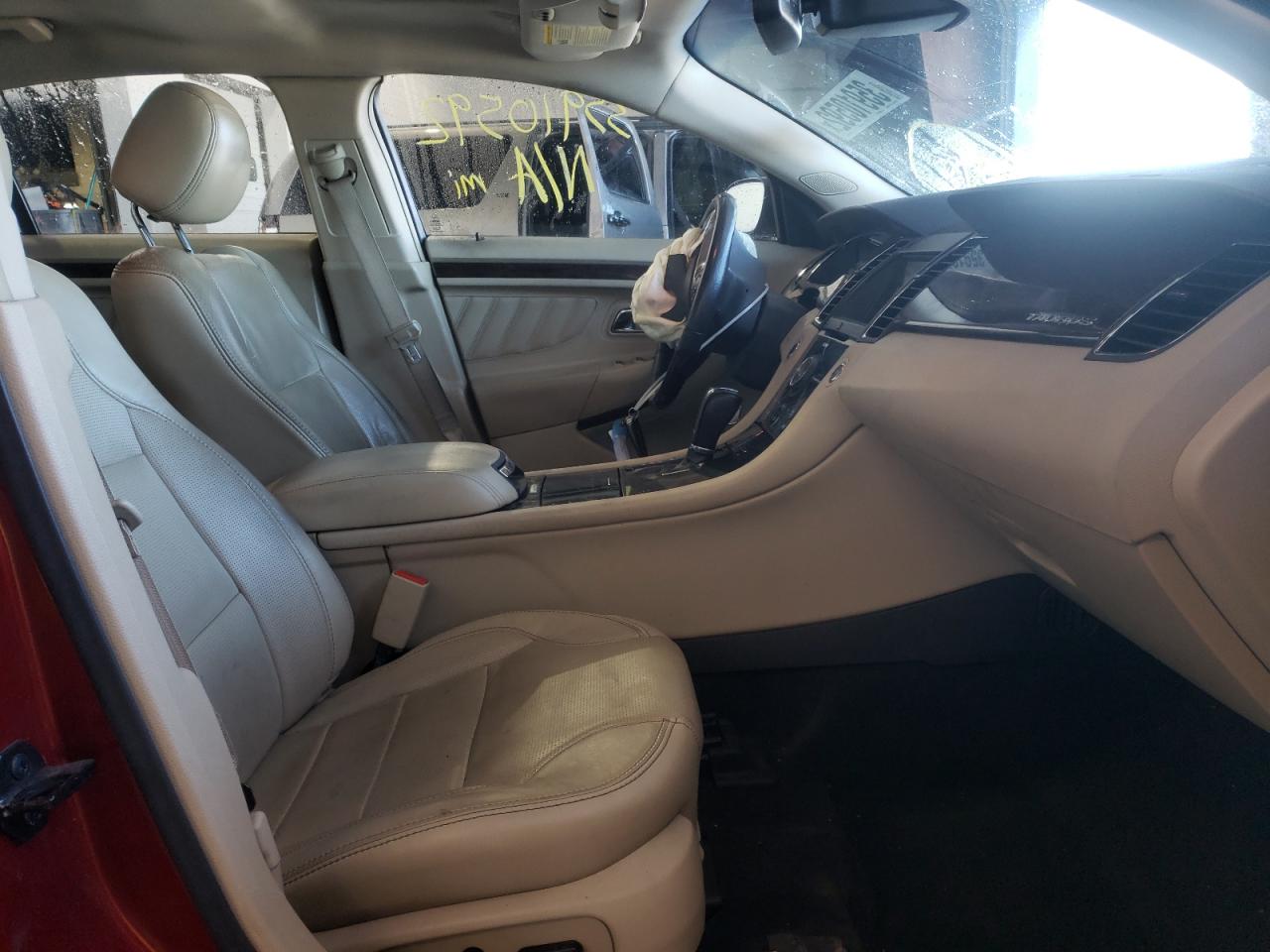 Photo 5 from auction – 2017 FORD TAURUS LIM with VIN 1FAHP2F84HG110338