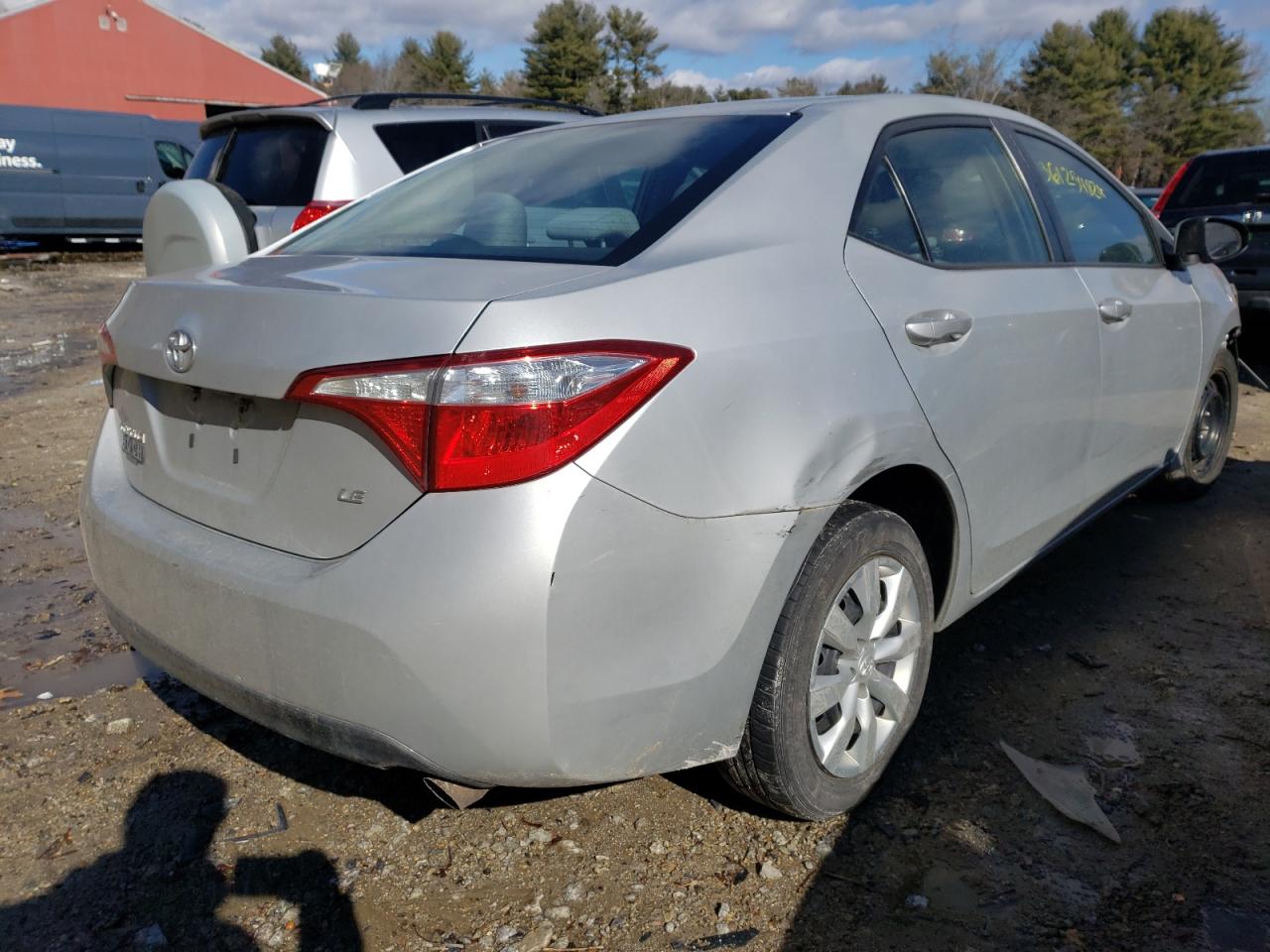 Photo 4 from auction – 2014 TOYOTA COROLLA L with VIN 5YFBURHE9EP062995
