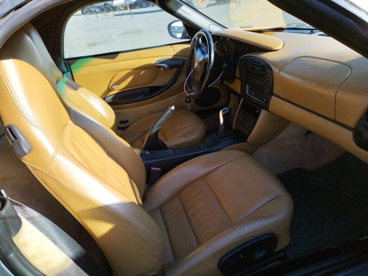 Photo 5 from auction – 2001 PORSCHE BOXSTER with VIN WP0CA29891U625568