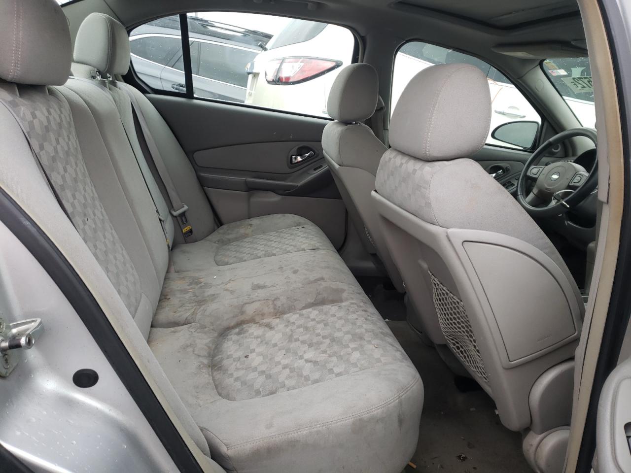 Photo 6 from auction – 2005 CHEVROLET MALIBU LS with VIN 1G1ZT54855F124032