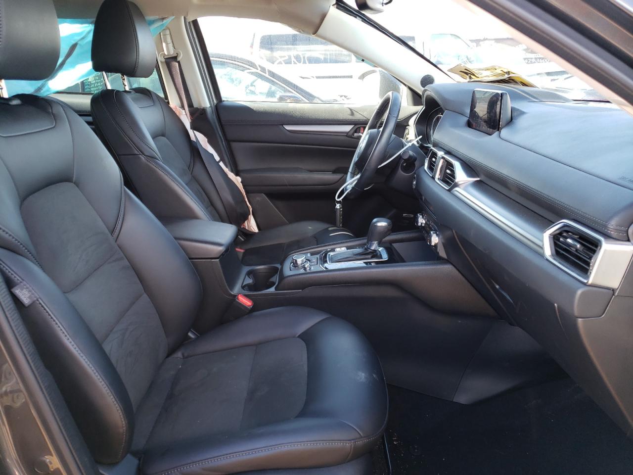 Photo 5 from auction – 2018 MAZDA CX-5 TOURI with VIN JM3KFBCM6J0363817