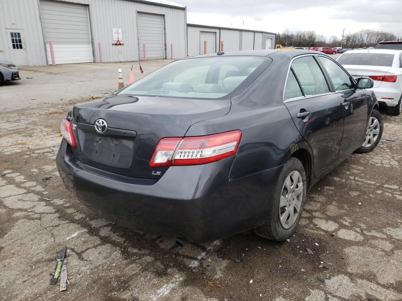 Photo 4 from auction – 2010 TOYOTA CAMRY BASE with VIN 4T1BF3EK2AU070608