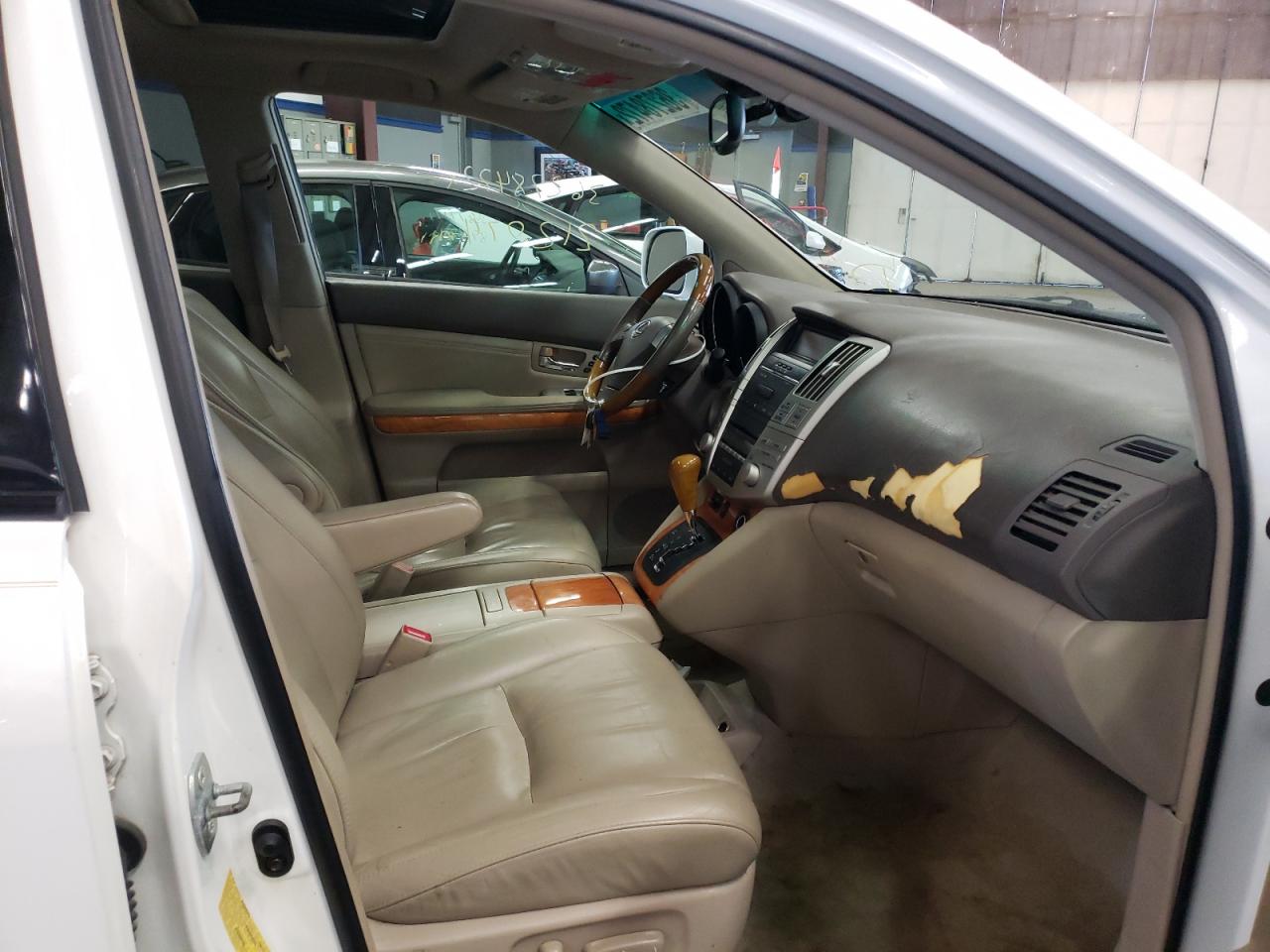 Photo 5 from auction – 2007 LEXUS RX 350 with VIN 2T2HK31U37C003499