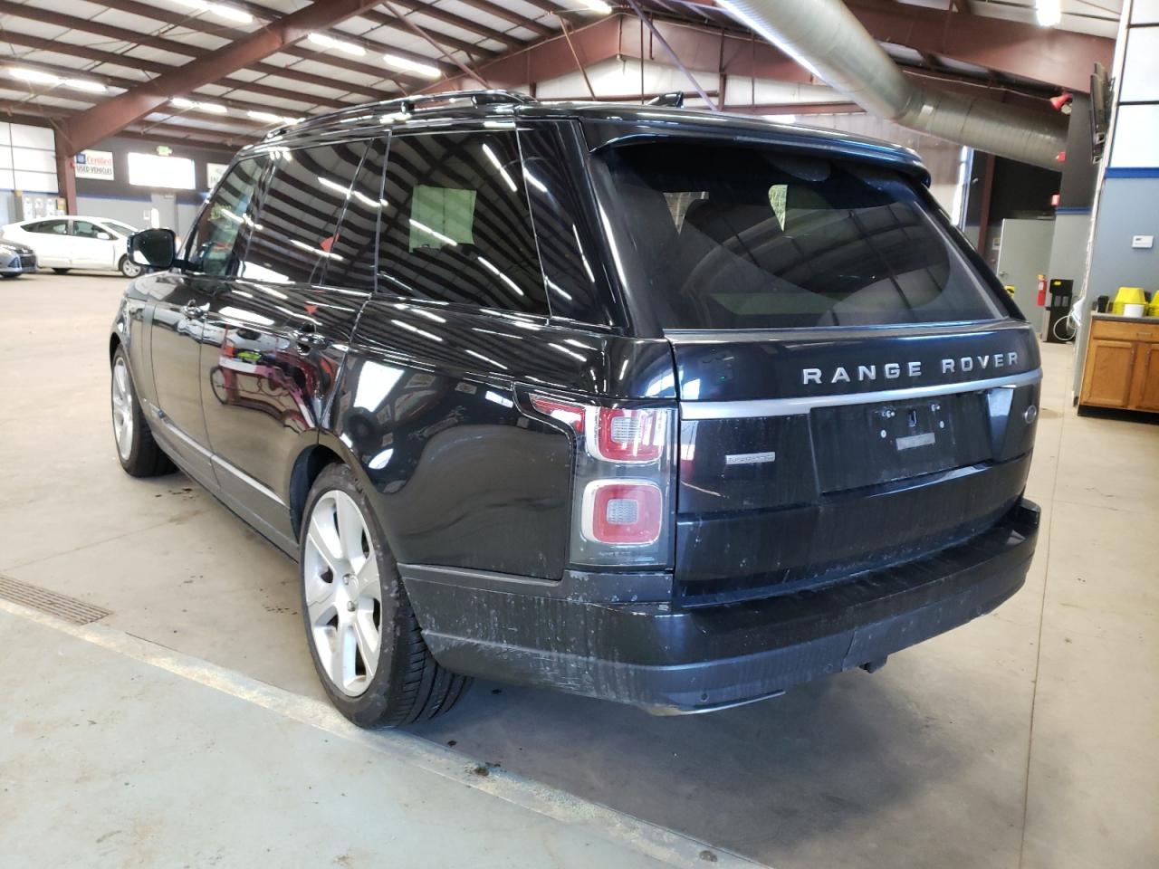 Photo 3 from auction – 2018 LAND ROVER RANGE ROVE with VIN SALGS5RE7JA387946