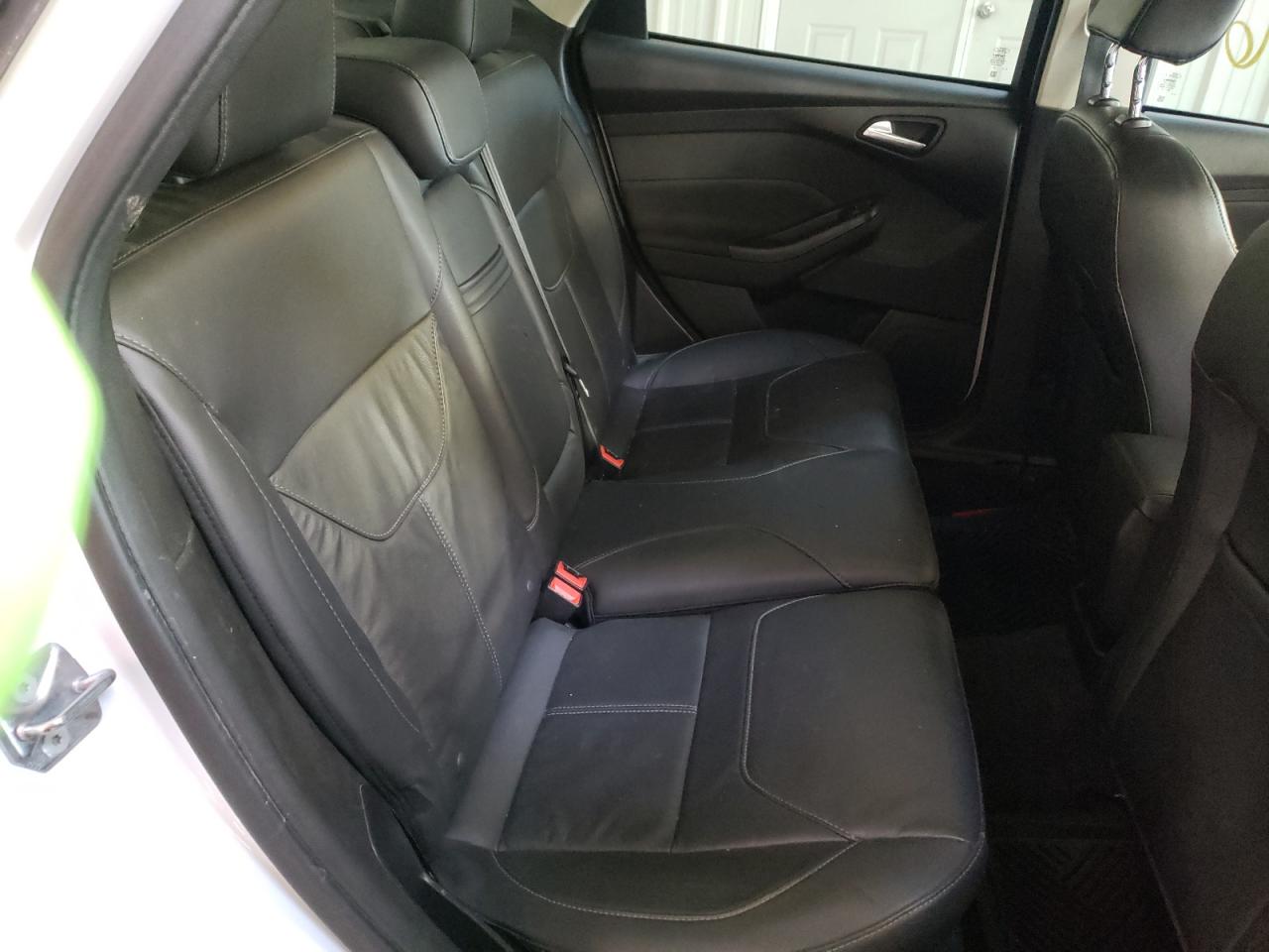 Photo 6 from auction – 2016 FORD FOCUS SE with VIN 1FADP3F27GL226820