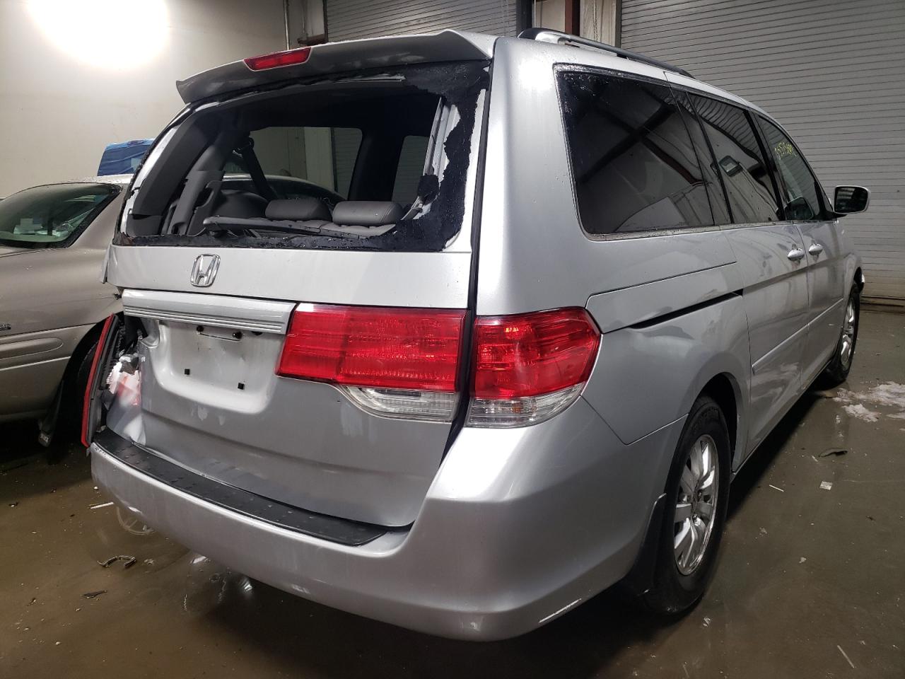 Photo 4 from auction – 2010 HONDA ODYSSEY EX with VIN 5FNRL3H73AB111680