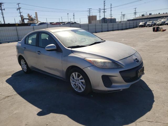 MAZDA 3 I 2012 with VIN JM1BL1W86C1696235 - Photo from auction