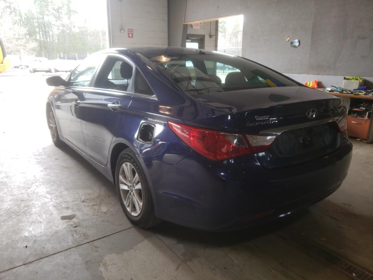Photo 3 from auction – 2013 HYUNDAI SONATA GLS with VIN 5NPEB4AC2DH722157