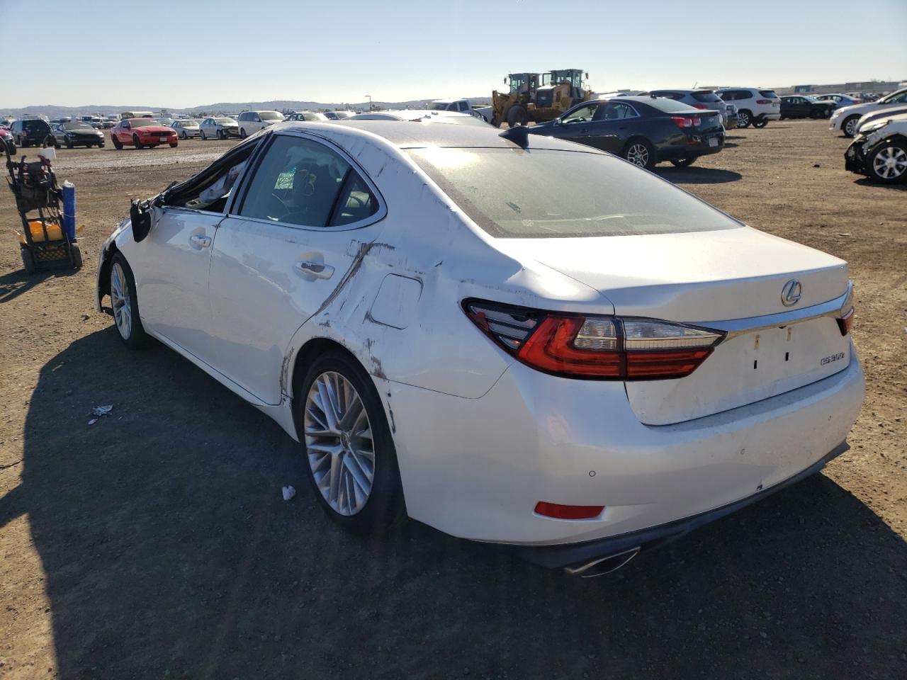 Photo 3 from auction – 2016 LEXUS ES 350 with VIN JTHBK1GG3G2231161