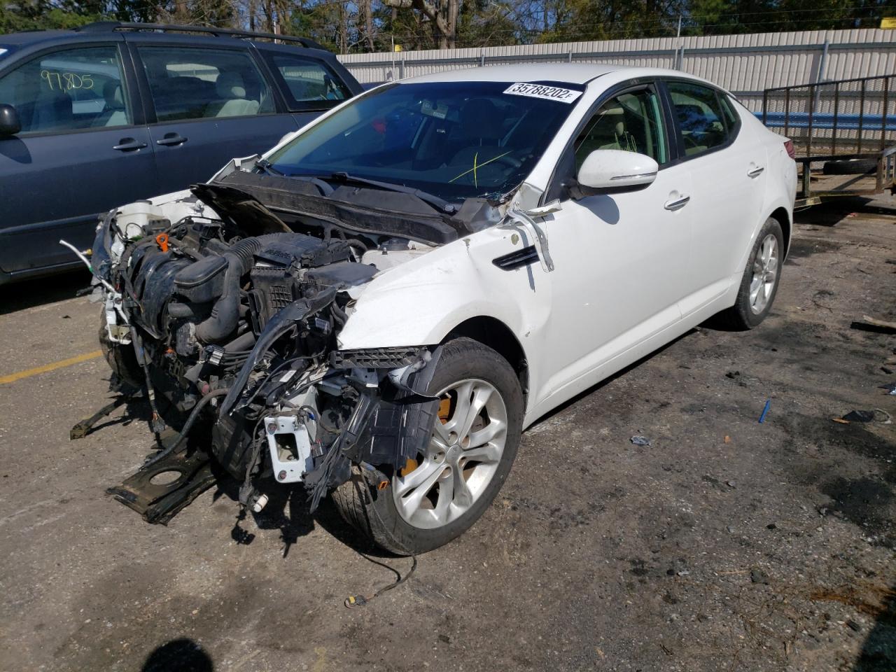 Photo 2 from auction – 2013 KIA OPTIMA LX with VIN 5XXGM4A71DG213873
