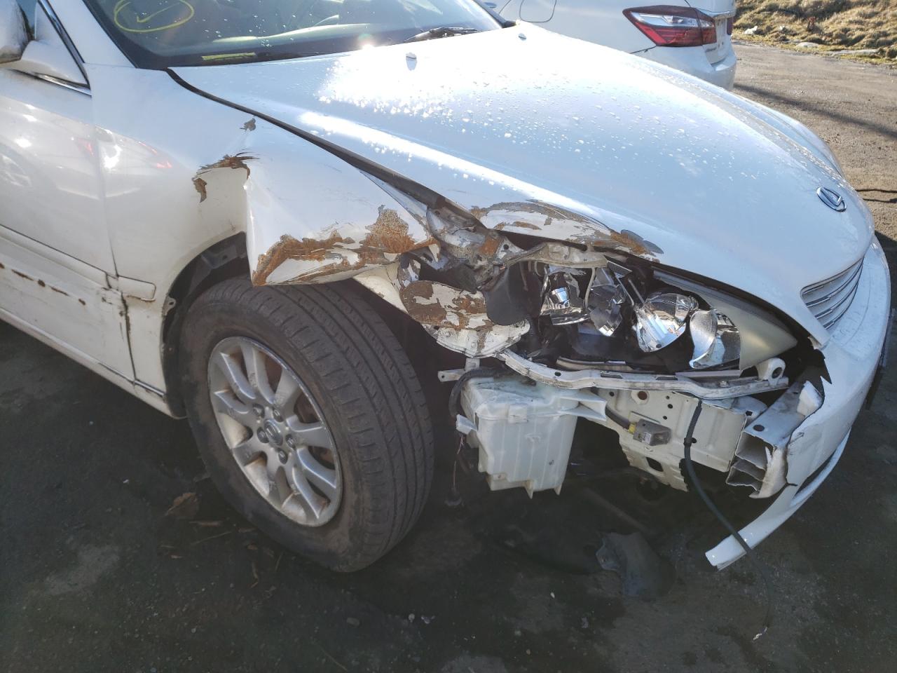Photo 9 from auction – 2003 LEXUS ES 300 with VIN JTHBF30G136014995