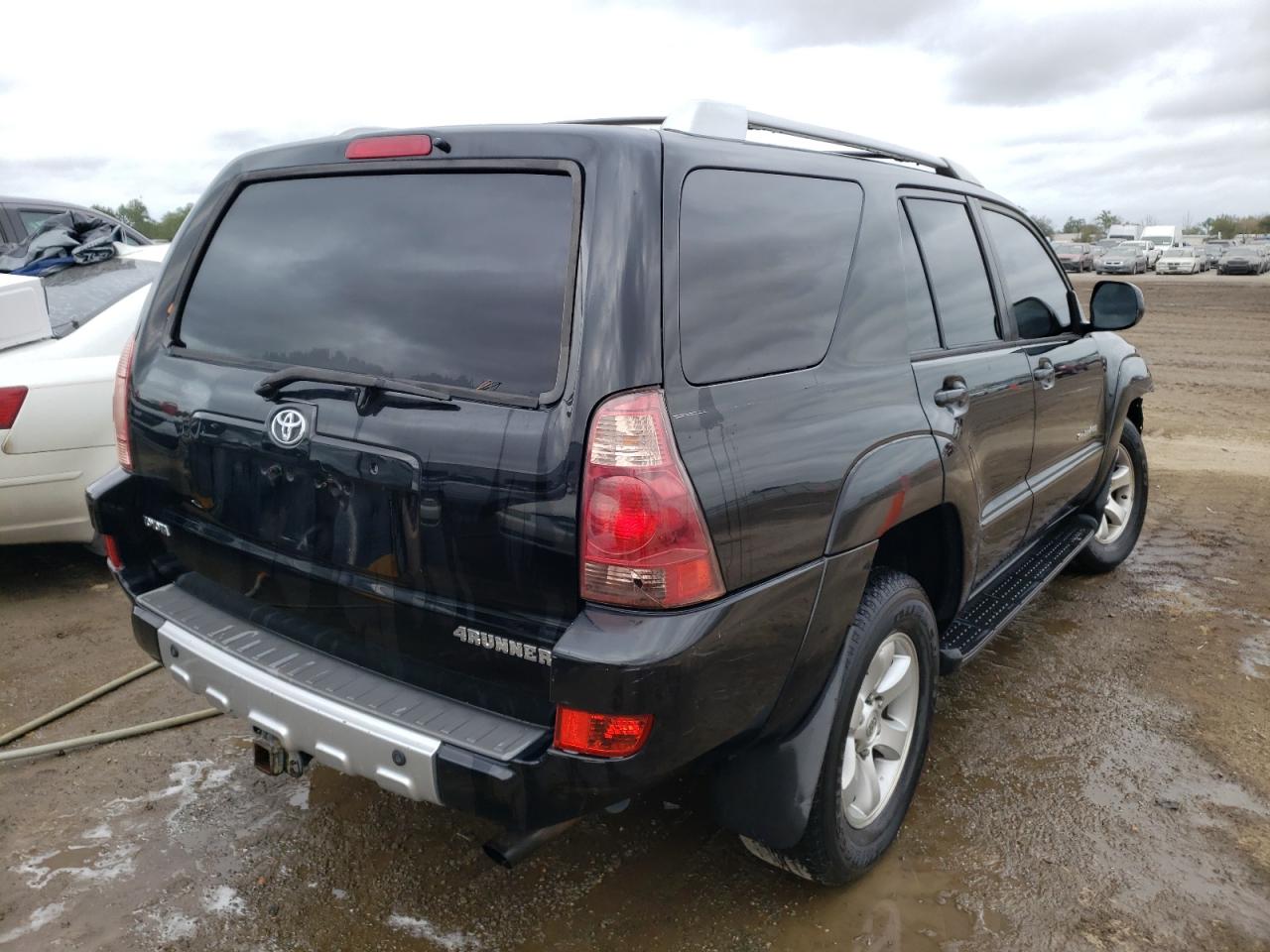 Photo 4 from auction – 2004 TOYOTA 4RUNNER SR with VIN JTEBU14R148018103