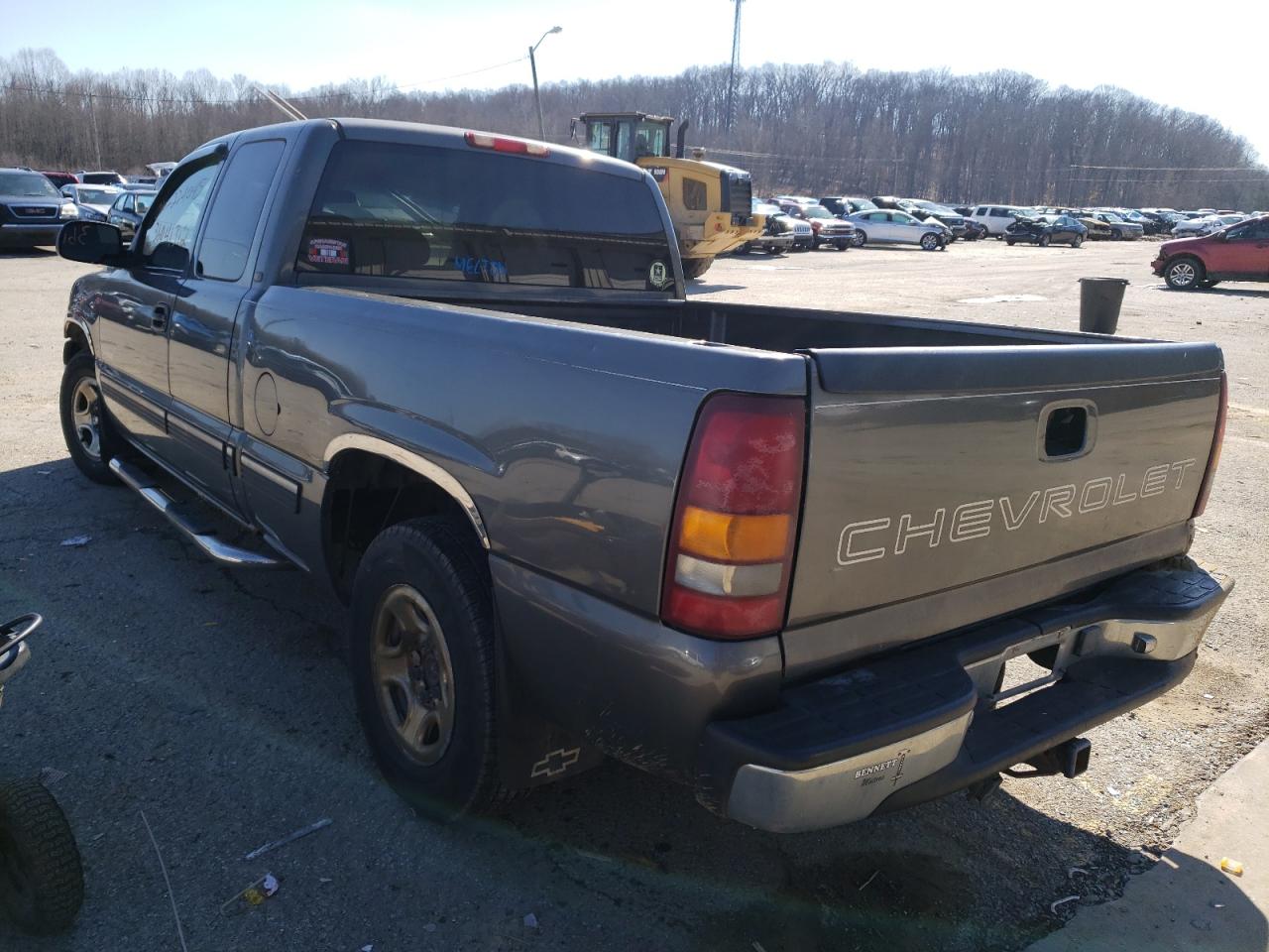 Photo 3 from auction – 2001 CHEVROLET SILVERADO with VIN 2GCEC19W411338579